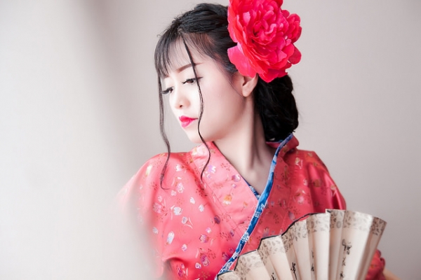 hot-girl-Na-Be-trong-trang-phuc-kimono-nhat-ban(7)
